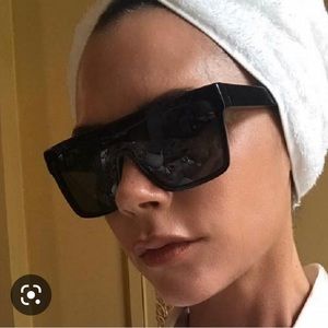 New Victoria beckham flat top sunglasses